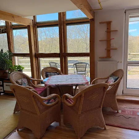 Feriehus Siegstrand Mit Flusszugang Mittelhof